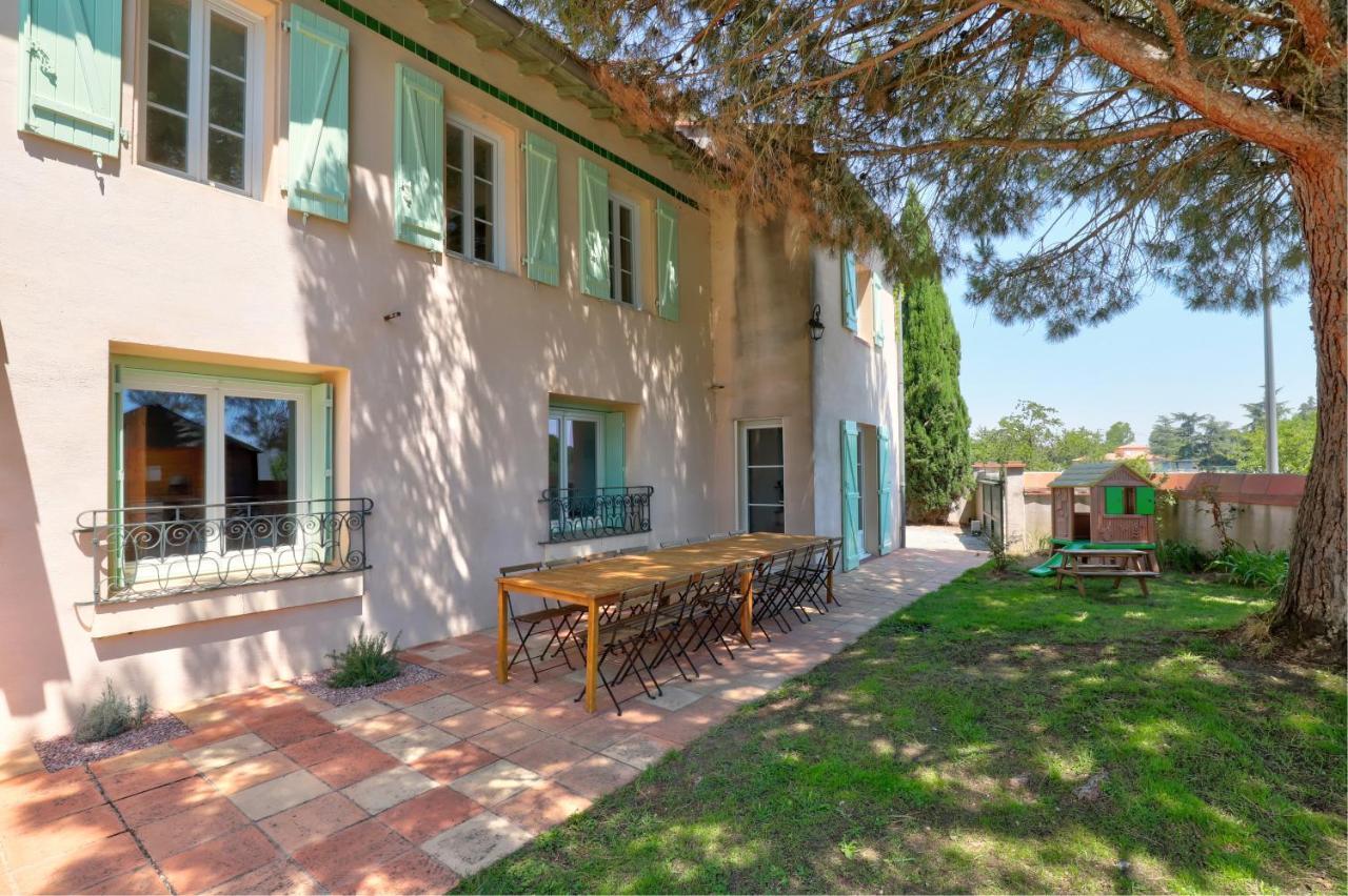 Gîte la grappe Occitane - 14 personnes - piscine privée Ambres Extérieur photo