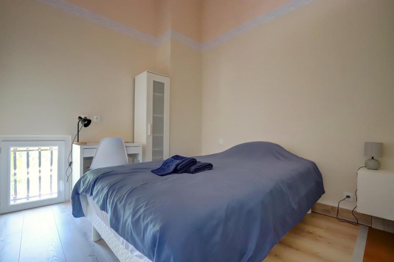 Gîte la grappe Occitane - 14 personnes - piscine privée Ambres Extérieur photo